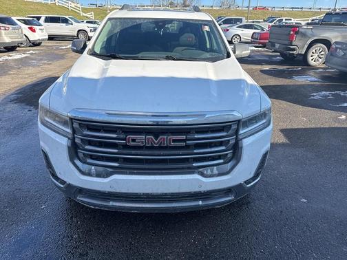 2023 GMC Acadia AWD AT4