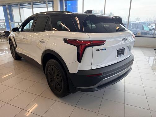 2026 Chevrolet Blazer EV AWD LT