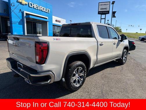 Coastal Dune 2026 GMC Sierra 1500 SLE