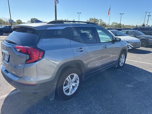 2020 GMC Terrain SLE