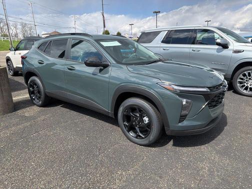 Cypress Gray 2026 Chevrolet Trax LT