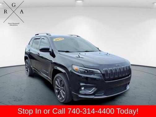 Diamond Black Crystal Pearlcoat 2019 Jeep Cherokee Limited