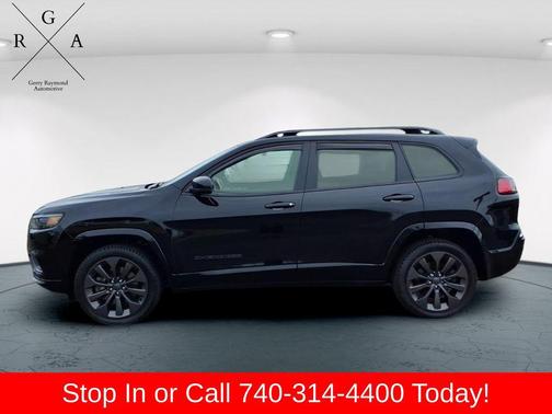 Diamond Black Crystal Pearlcoat 2019 Jeep Cherokee Limited