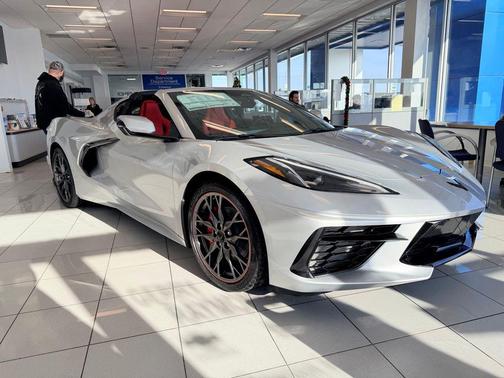 2026 Chevrolet Corvette Stingray w/1LT