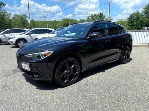 2022 Alfa Romeo Stelvio Ti
