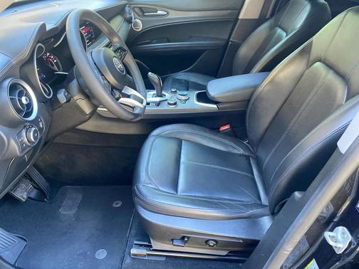2021 Alfa Romeo Stelvio Ti