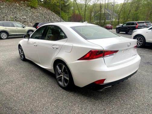 2018 Lexus IS 300 Base