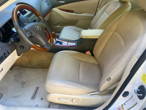 2011 Lexus ES 350 Base