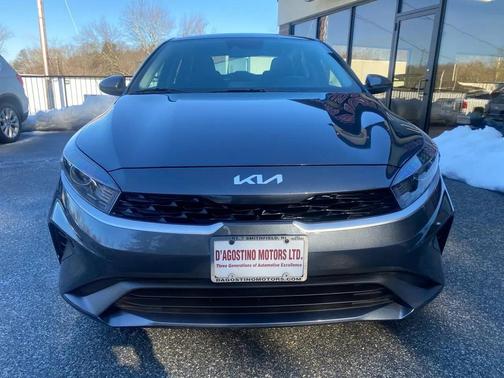 2023 Kia Forte 4dr Sdn Auto LX