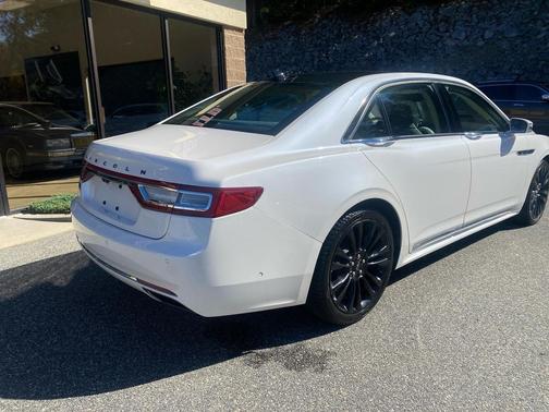 2018 Lincoln Continental Black Label AWD
