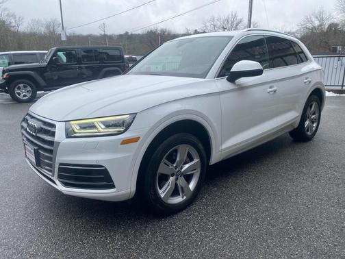 2018 Audi Q5 2.0T Premium Plus