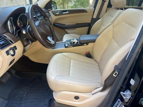 Black 2018 Mercedes-Benz GLE 350 4MATIC