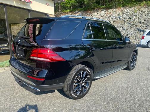 Black 2018 Mercedes-Benz GLE 350 4MATIC