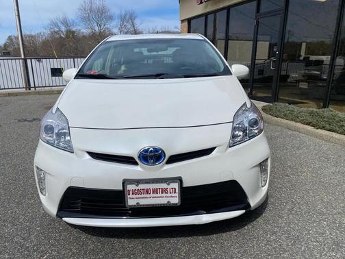 Blizzard White 2012 Toyota Prius Five