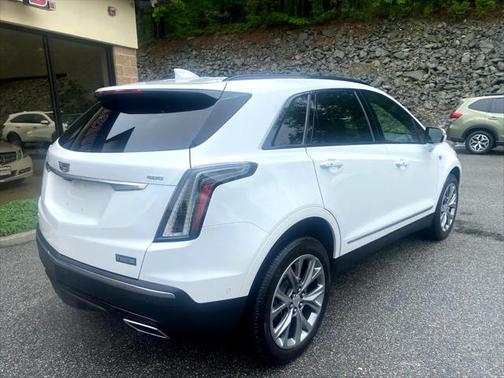 2020 Cadillac XT5 Sport