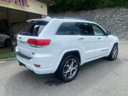 Bright White 2019 Jeep Grand Cherokee Overland