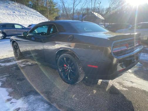 2017 Dodge Challenger R/T
