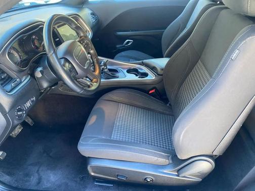 2017 Dodge Challenger R/T