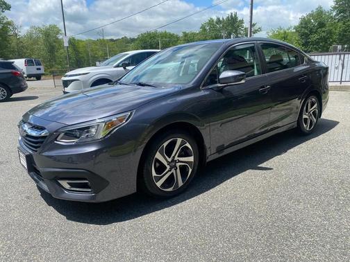 Magnitite Gray Metallic 2022 Subaru Legacy Limited