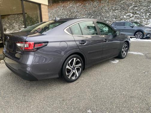 2022 Subaru Legacy Limited