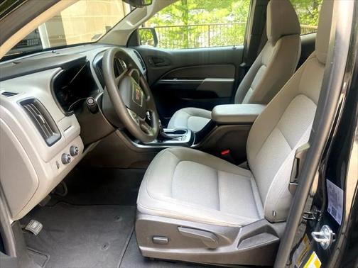 2022 GMC Canyon Elevation Standard