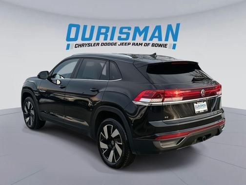 2024 Volkswagen Atlas Cross Sport 2.0T SE w/Technology