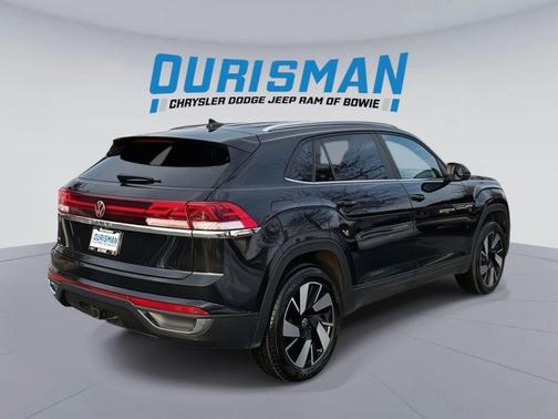 2024 Volkswagen Atlas Cross Sport 2.0T SE w/Technology