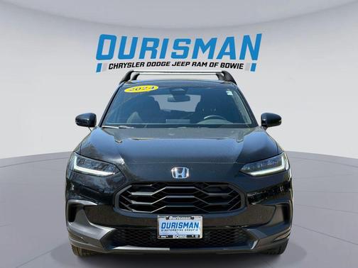 Crystal Black Pearl 2024 Honda HR-V Sport