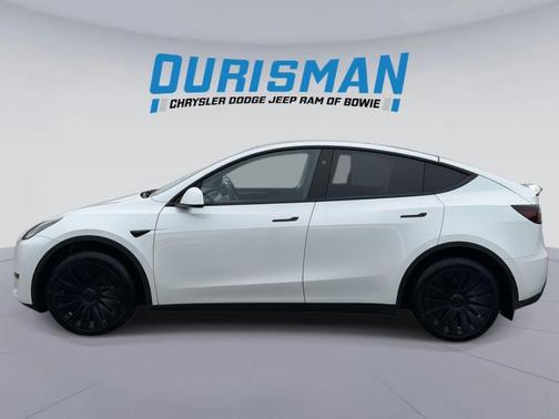 2023 Tesla Model Y Long Range Dual Motor All-Wheel Drive