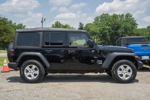 2020 Jeep Wrangler Unlimited Sport