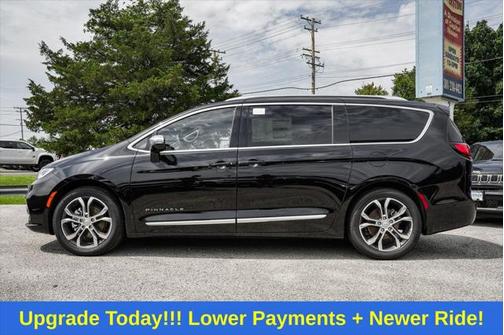 2025 Chrysler Pacifica L