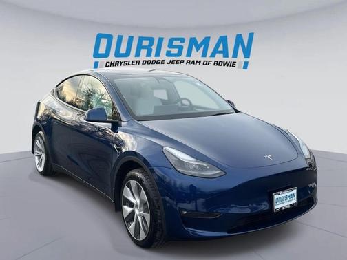 2023 Tesla Model Y Long Range Dual Motor All-Wheel Drive