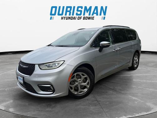 Silver Mist Clearcoat 2023 Chrysler Pacifica Limited