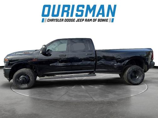 2026 RAM 3500 Tradesman Crew Cab 4x4 8' Box