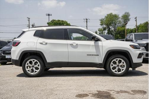 2025 Jeep Compass Latitude