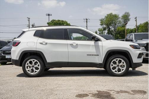2025 Jeep Compass Latitude