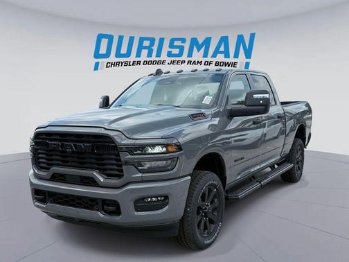 Ceramic Gray Clearcoat 2026 RAM 2500 Big Horn Crew Cab 4x4 6'4' Box