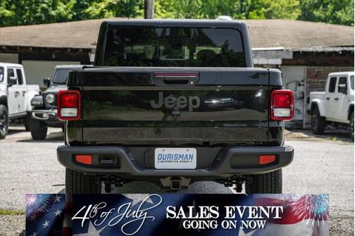 2025 Jeep Gladiator Sport S