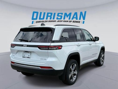 Bright White Clearcoat 2026 Jeep Grand Cherokee Limited