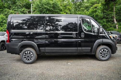 2025 RAM ProMaster 3500 Low Roof