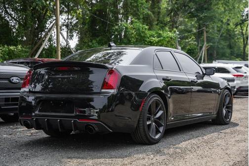 2023 Chrysler 300 C