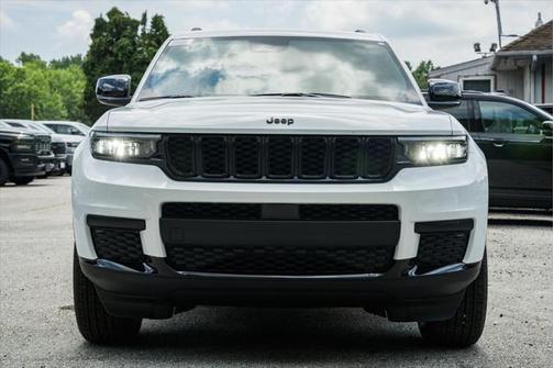2025 Jeep Grand Cherokee L Altitude