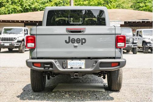 2025 Jeep Gladiator Sport S