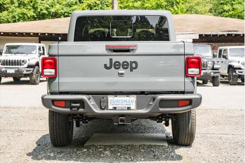 2025 Jeep Gladiator Sport S