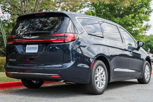 2025 Chrysler Pacifica L