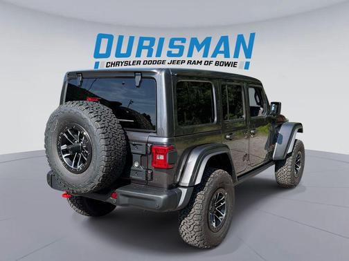 Crystal Metallic 2027 Jeep Wrangler Rubicon