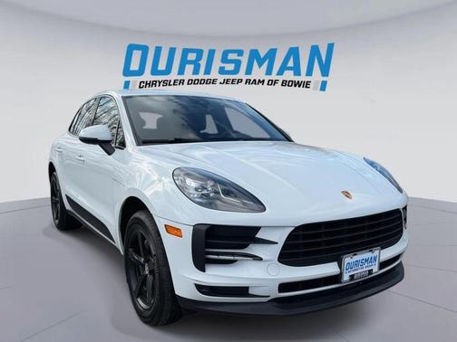 2021 Porsche Macan Base