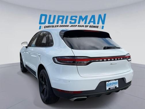 2021 Porsche Macan Base