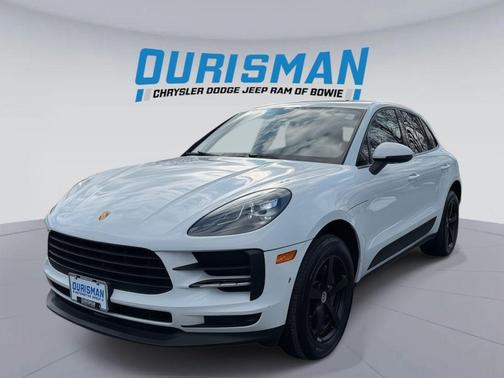 2021 Porsche Macan Base