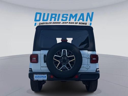 2026 Jeep Wrangler 4-Door Sahara 4x4